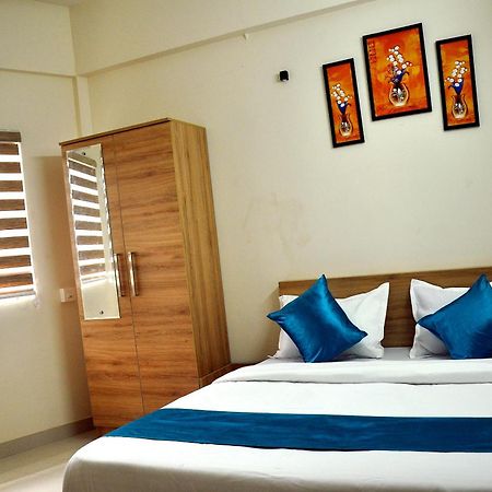 Marhaba Palace Calicut Exterior foto